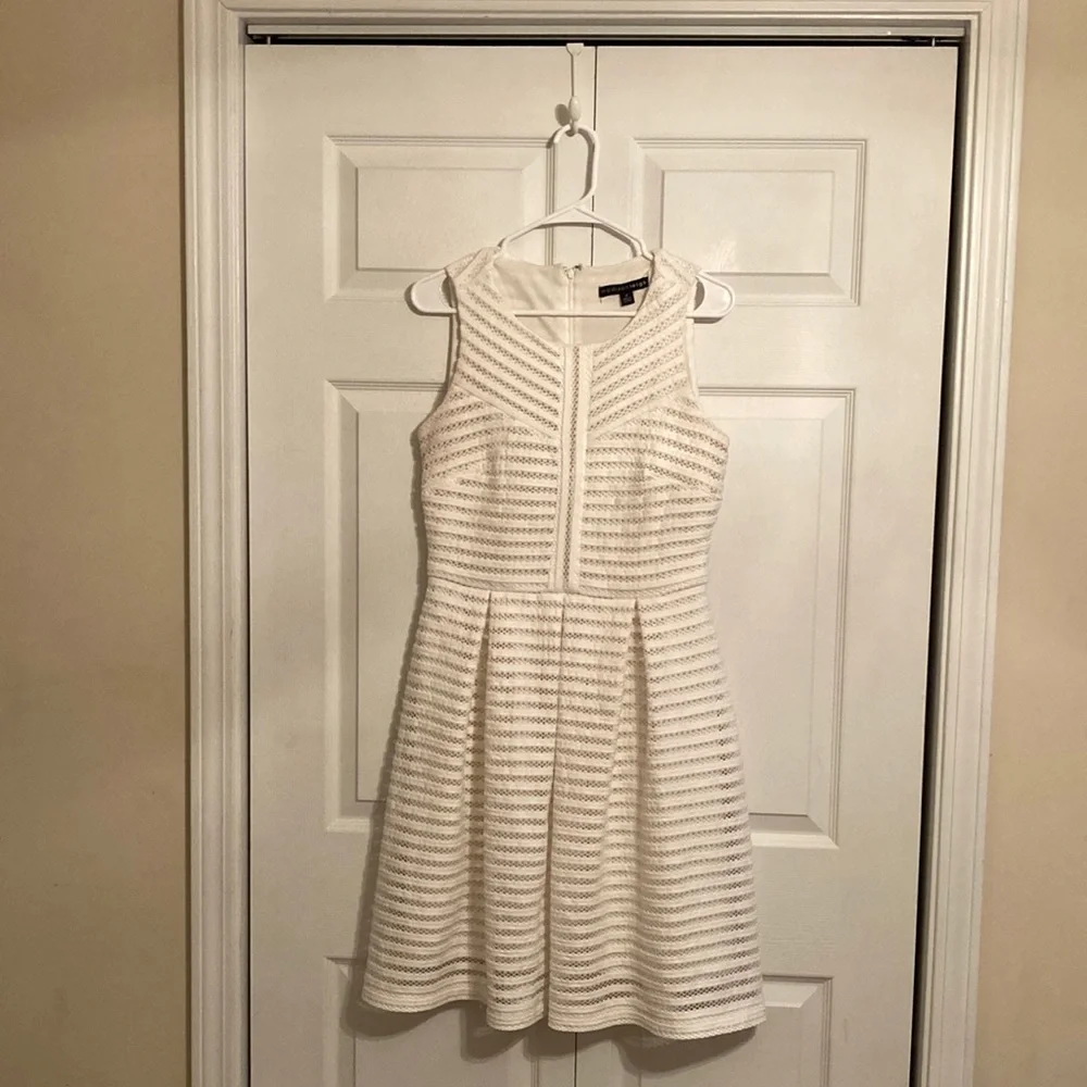 Madison Leigh White Dress - Picture 2 of 7
